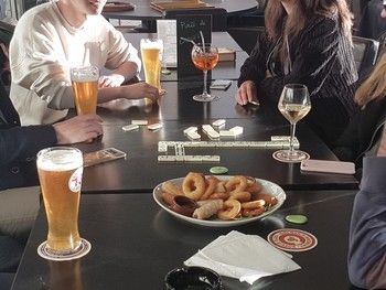 Be Happy, Be Happy Hour